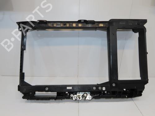 Used Front slam panel Front slam panel PEUGEOT 2008 II (UD_, US_, UY_, UJ_, UR_, UC_) 1.2 PureTech 100 (USHNK) (101 hp) 36545135 36545135