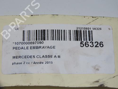 koblingspedal MERCEDES-BENZ A-CLASS (W176) A 160 CDI / d (176.011) (90 hp) 31242470