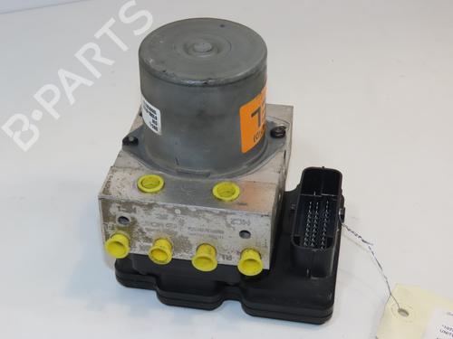 Used ABS pump HYUNDAI ix20 (JC) 1.4 CRDi (90 hp) 18709789