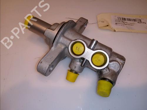 Used Brake master cylinder Brake master cylinder 11100405 11100405