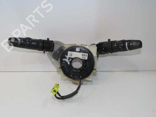 Used Steering column stalk NISSAN MICRA III (K12) 1.5 dCi (82 hp) 32399652