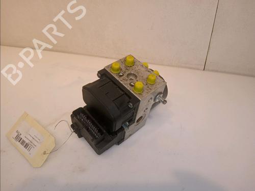 Abs pomp TOYOTA YARIS (_P1_) 1.3 (SCP12_, SCP13_, SCP12R, SCP13R) (87 hp) 13030928