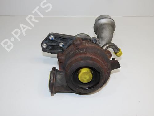 Turbo/Compresor BMW 1 (F20) 114 d (95 hp) 33008011
