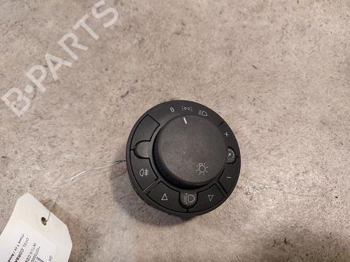 Used Headlight switch OPEL CORSA D (S07) 1.2 (L08, L68) (80 hp) 9612519