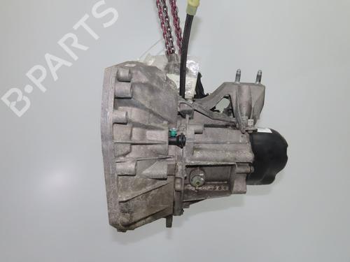 Used Gearbox DACIA SANDERO II TCe 90 (B8M1, B8MA, B8AC) (90 hp) 32200806