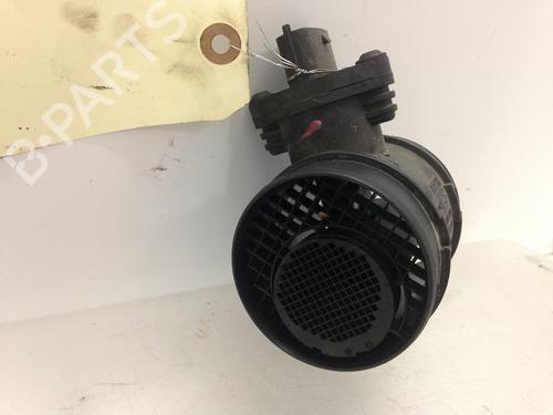 Used Mass air flow sensor HYUNDAI SANTA FÉ I (SM) 2.0 CRDi 4x4 (125 hp) 9604523