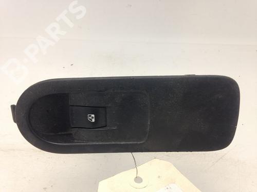 Used Switch RENAULT SCÉNIC II (JM0/1_) 1.9 dCi (125 hp) 9594262