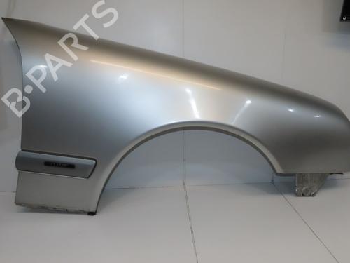 Used Right front fenders Right front fenders MERCEDES-BENZ E-CLASS (W210) E 220 CDI (210.006) (143 hp) 36494761 36494761