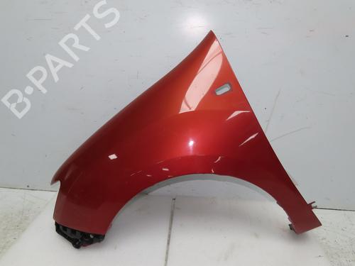 Forskærm venstre DACIA SANDERO II TCe 90 (B8M1, B8MA, B8AC) (90 hp) 31324649