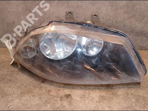 Used Right headlight SEAT IBIZA III (6L1) 1.4 TDI (70 hp) 9618642