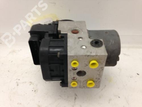 Used ABS pump CITROËN XSARA (N1) 2.0 HDi 90 (90 hp) 9594133
