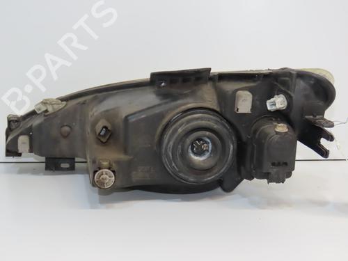 Used Right headlight PEUGEOT 206 Van 1.4 HDi (68 hp) 31121158