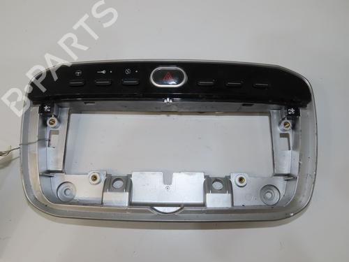Comutador / Botão 4 piscas FIAT PUNTO (199_) 1.3 D Multijet (84 hp) 32354719
