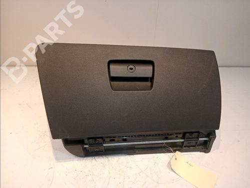 Used Glove box BMW 3 (E90) 318 d (143 hp) 11101447