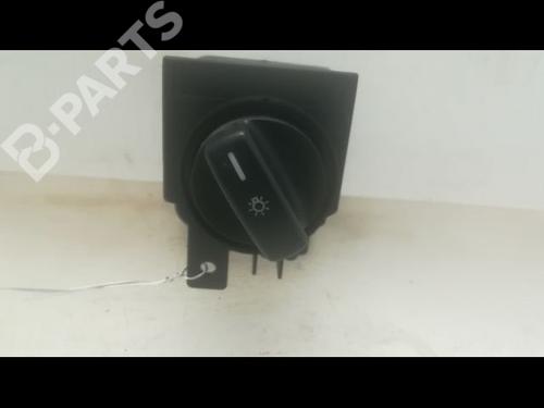 Used Headlight switch MERCEDES-BENZ A-CLASS (W169) A 170 (169.032, 169.332) (116 hp) 9599743