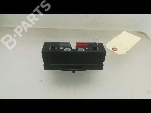 Used Display monitor Display monitor RENAULT CLIO II (BB_, CB_) 1.5 dCi (B/CB07) (65 hp) 9597779 9597779