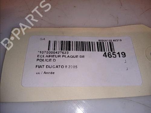 Éclairage de plaque d'immatriculation FIAT DUCATO Platform/Chassis (244_) 2.8 JTD (128 hp) 14880695