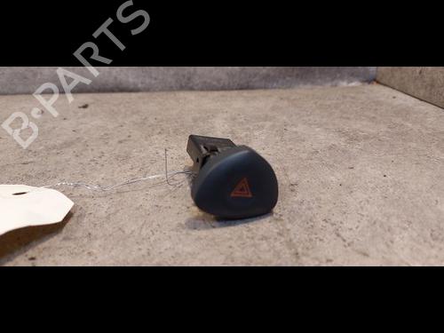 Used Warning switch Warning switch RENAULT CLIO II (BB_, CB_) 1.2 (BB0A, BB0F, BB10, BB1K, BB28, BB2D, BB2H, CB0A,... (58 hp) 9613585 9613585