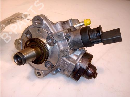 Used Injection pump BMW 3 Touring (E91) 318 d (143 hp) 12521607