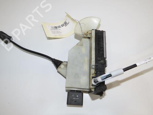 Front left lock PEUGEOT 2008 I (CU_) 1.2 VTi | BP32100488C98 