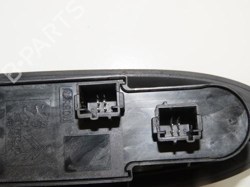 Left front window switch CITROËN C4 II (NC_) 1.6 HDi 115 | BP33032208I27 - Image 4