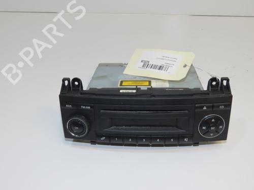 Used Radio Radio MERCEDES-BENZ A-CLASS (W169) A 180 CDI (169.007, 169.307) (109 hp) 40615333 40615333