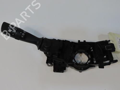 Mando intermitentes / limpia Mando intermitentes / limpia TOYOTA AURIS (_E18_) 1.8 Hybrid (ZWE186_, ZWE186R) (136 hp) 36310447 36310447