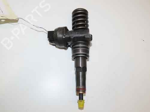 Used Injector VW GOLF V (1K1) 1.9 TDI (105 hp) 28828852