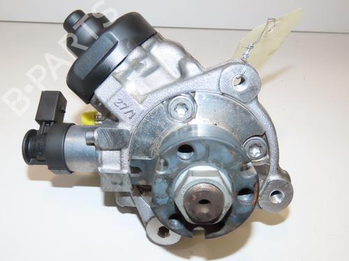 Used Injection pump Injection pump VW GOLF VI (5K1) 2.0 TDI (110 hp) 28828887 28828887