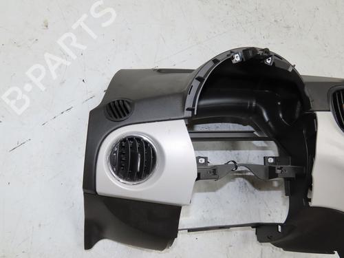 Used Dashboard Dashboard FIAT 500 (312_) 1.2 (312AXA1A) (69 hp) 28159379 28159379