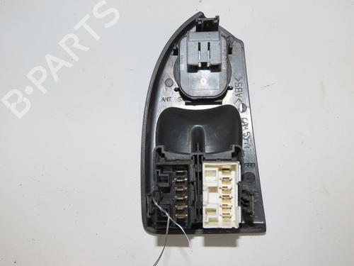 Left front window switch FIAT DUCATO Van (244_) 2.3 JTD | BP33836483I27 - Image 3