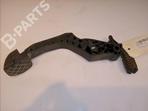 Used Clutch pedal SEAT LEON (1P1) 2.0 TDI (170 hp) 11188342