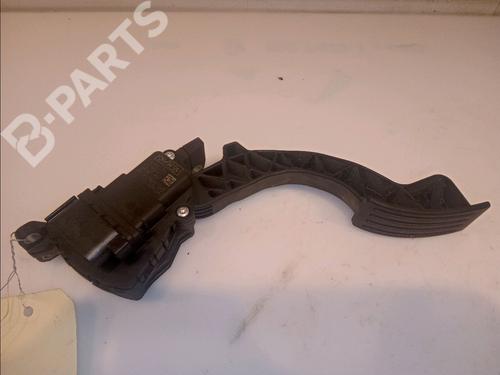 Used Pedal Pedal VOLVO C30 (533) D2 (115 hp) 11099009 11099009