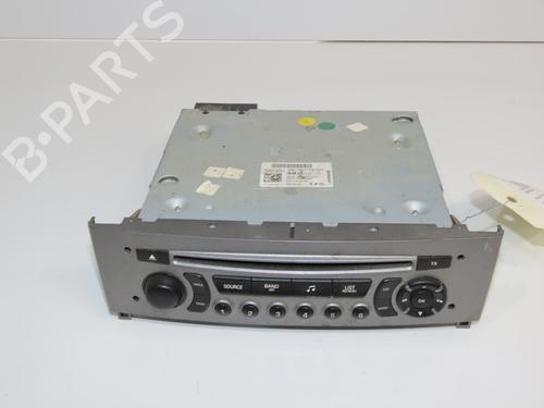 Used Radio Radio 36873845 36873845
