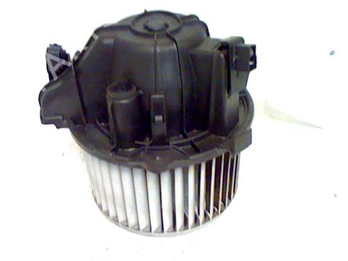 Used Heater blower motor Heater blower motor FIAT STILO (192_) 1.9 JTD (192_XE1A) (115 hp) 36493612 36493612
