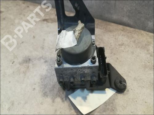 Used ABS pump RENAULT SCÉNIC II (JM0/1_) 1.5 dCi (JM1E, JM16) (106 hp) 9611369