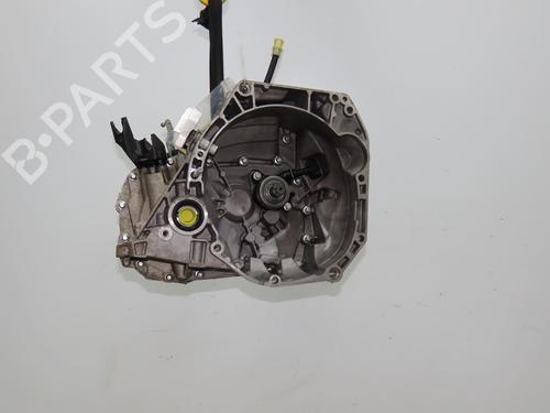 Used Gearbox Gearbox DACIA SANDERO II TCe 90 (B8M1, B8MA, B8AC) (90 hp) 22920084 22920084