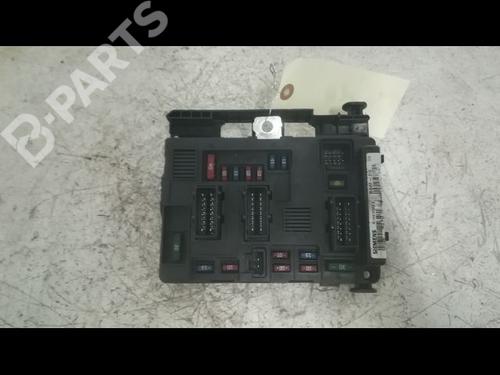 Used Fuse box Fuse box PEUGEOT 206 SW (2E/K) 2.0 HDi (90 hp) 9606972 9606972