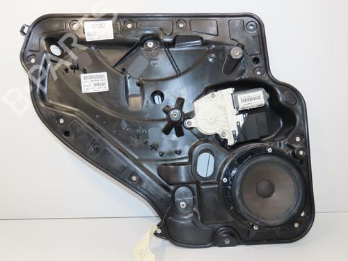 Fensterheber links hinten für VW GOLF VI (5K1) 2.0 TDI (110 hp) 28968950
