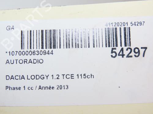Used Radio DACIA LODGY (JS_) 1.2 TCe (JSAY, JSM0) (115 hp) 28830618