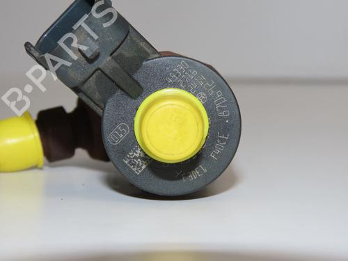 injector-citroen-c4-cactus-2014-36283515 main image