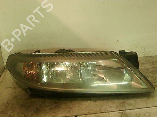 Højre forlygte RENAULT LAGUNA II (BG0/1_) 3.0 V6 24V (BG01, BG02, BG0D, BG0Y) (207 hp) 23177622