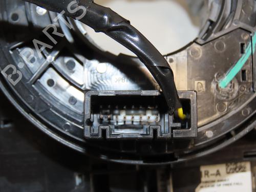 Steering column stalk RENAULT CLIO V (B7_) 1.6 E-TECH 145 (B7MU) | BP18859319I23