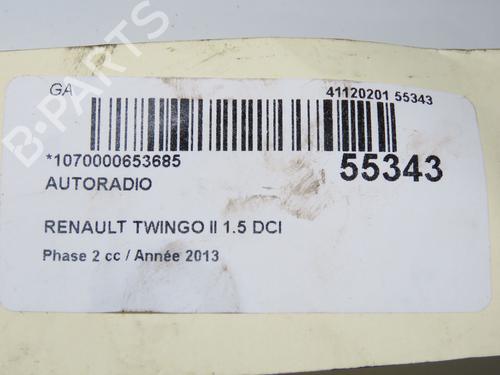 radio-renault-twingo-ii-cn0_-2007-32223377 main image