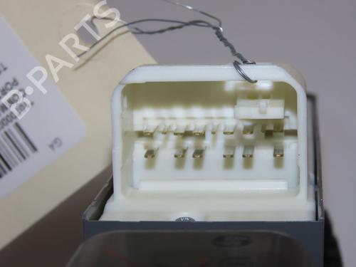 Left front window switch TOYOTA YARIS (_P13_) 1.5 Hybrid (NHP130_) | BP33711711I27 - Image 3