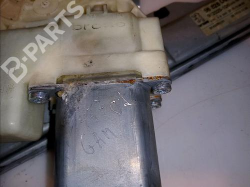 Rear left window mechanism PEUGEOT 5008 (0U_, 0E_) 1.6 HDi | BP11126090C24 