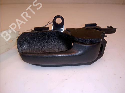 Used Front right interior door handle Front right interior door handle 11820857 11820857