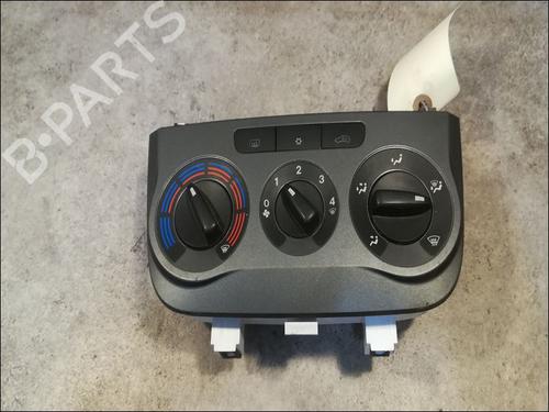 Used Climate control Climate control FIAT GRANDE PUNTO (199_) 1.3 D Multijet (75 hp) 23174469 23174469
