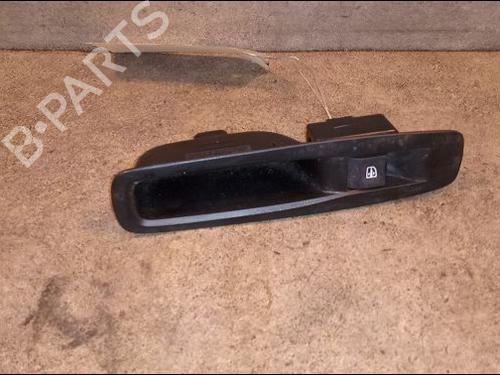 Used Right rear window switch Right rear window switch RENAULT MEGANE IV Hatchback (B9A/M/N_) 1.5 Blue dCi 115 (B9A6) (116 hp) 9706000 9706000
