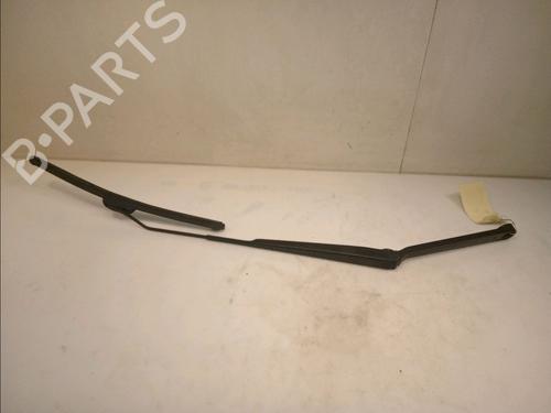 Used Front windshield wiper arm NISSAN X-TRAIL I (T30) 2.2 dCi 4x4 (136 hp) 14881228